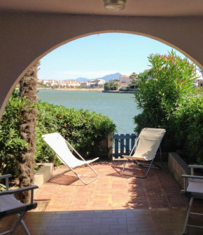 Marina sur presqu’île des Capellans (Wifi) 6 couchages